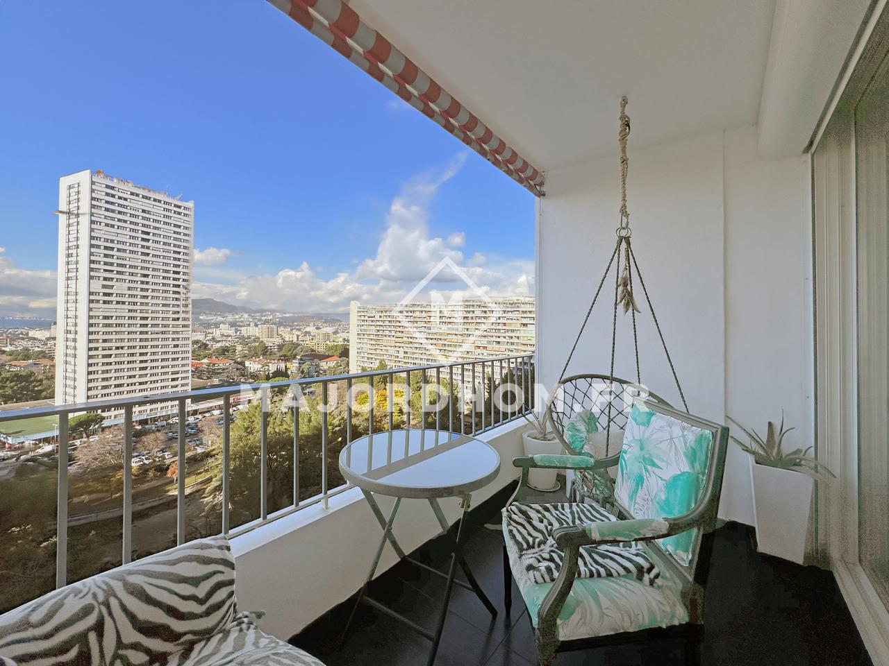 Vente Appartement 54m² 3 Pièces à Marseille (13000) - Agence Immobilière Majordhom